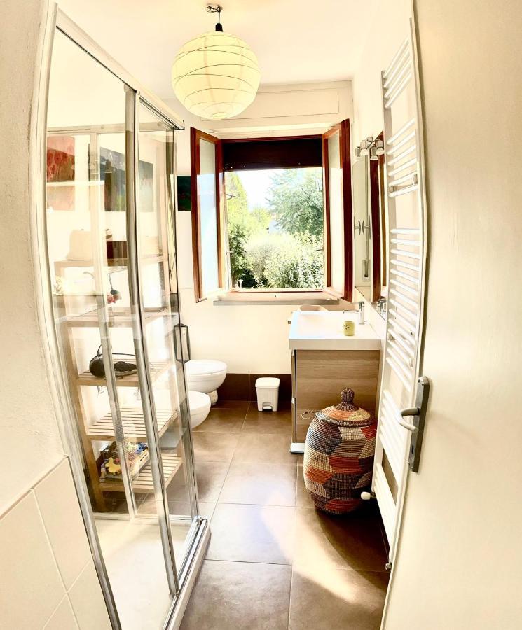 A Casa Di Rocco With Air Condition, Wifi And Private Parking Lucca Eksteriør bilde